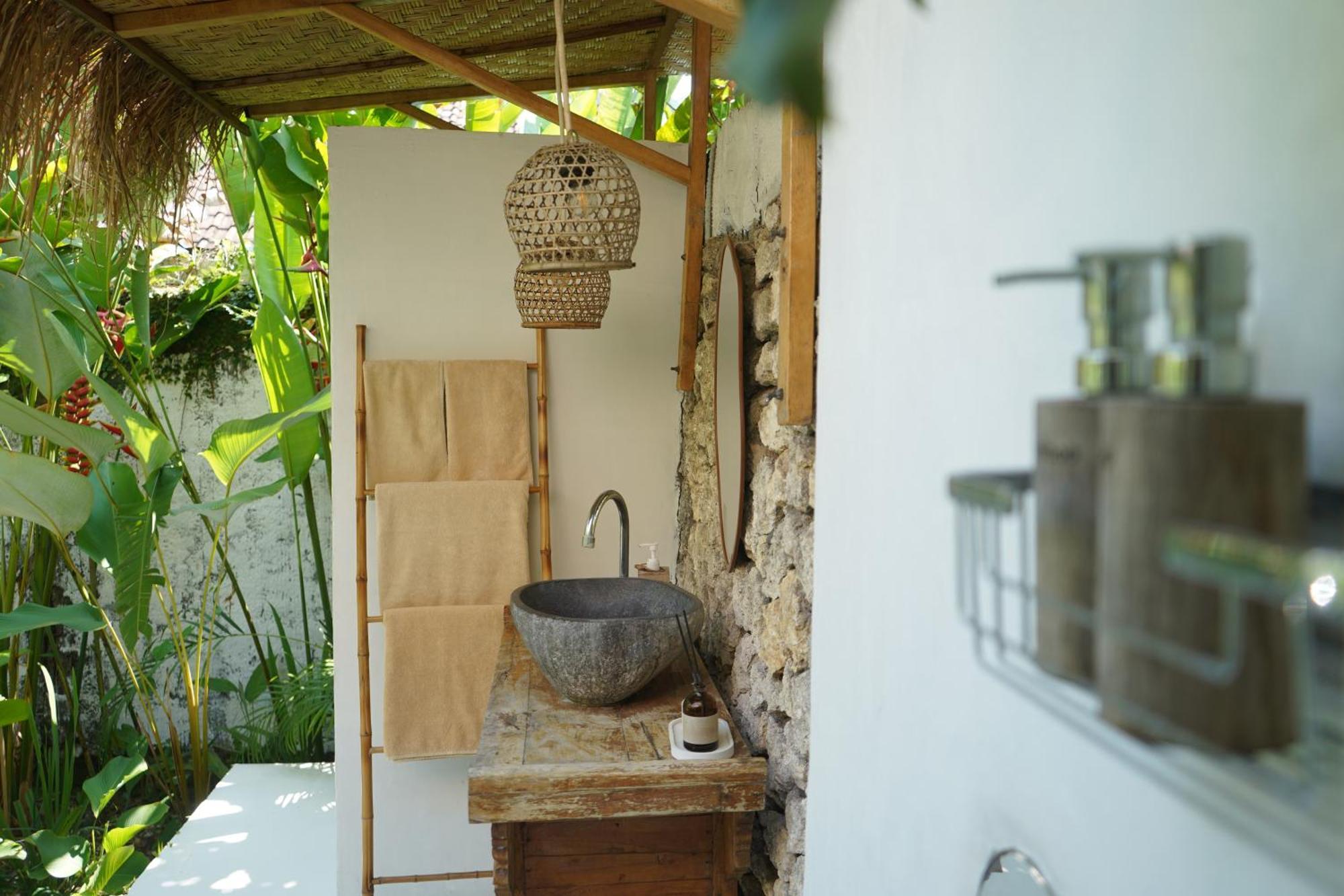 Liv Canggu - An Urban Sanctuary Экстерьер фото
